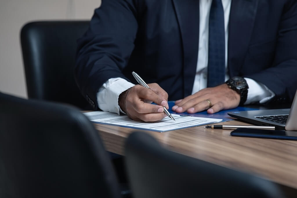 personal injury attorney taking notes personal injury attorney taking notes